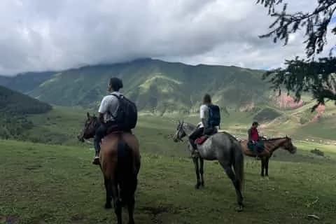 Bishkek: Chunkurchak Horseback Riding & Archery Masterclass