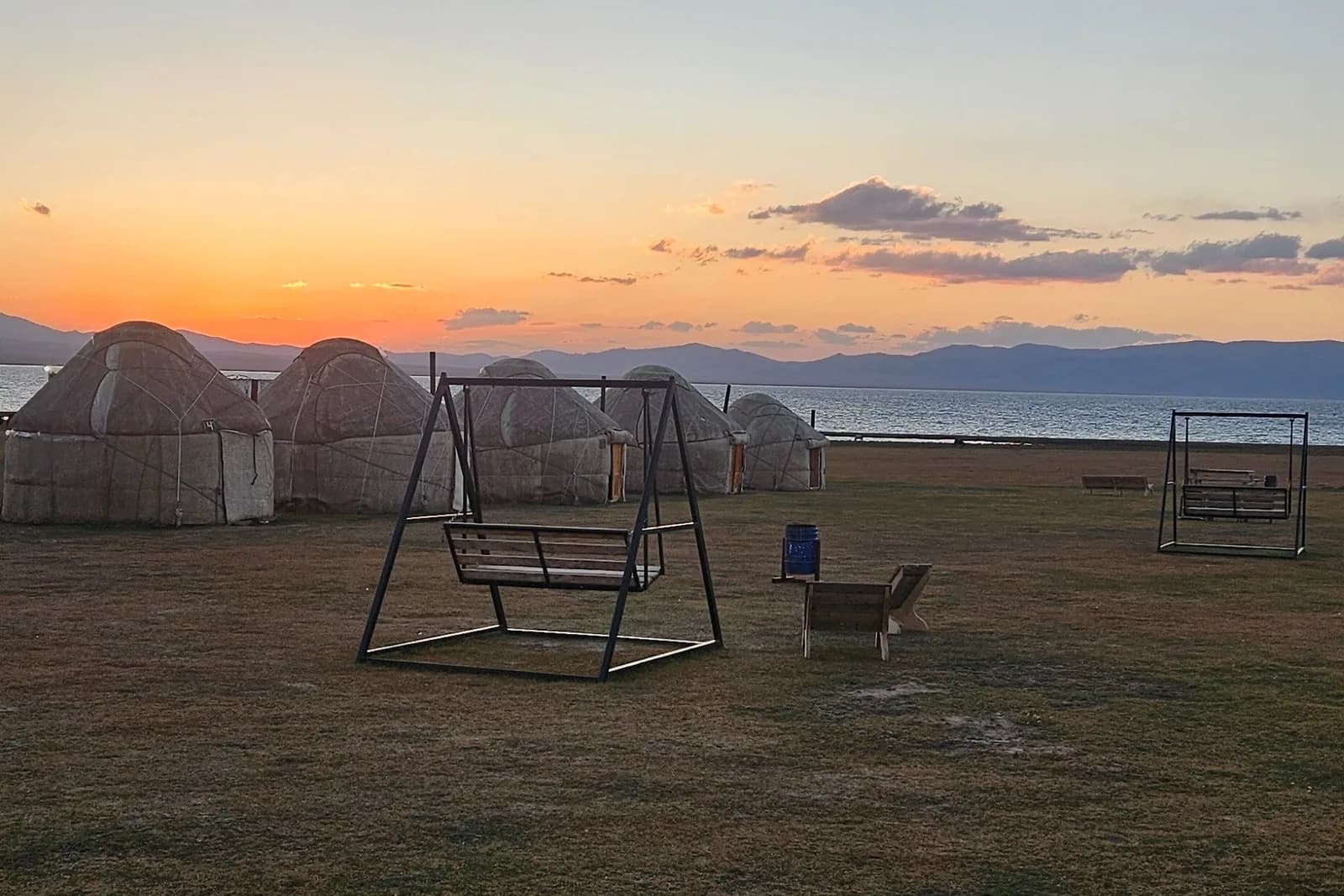 3Day Song Kul and Issyk Kul Jeep Tour with Yurt Stay Horse Riding