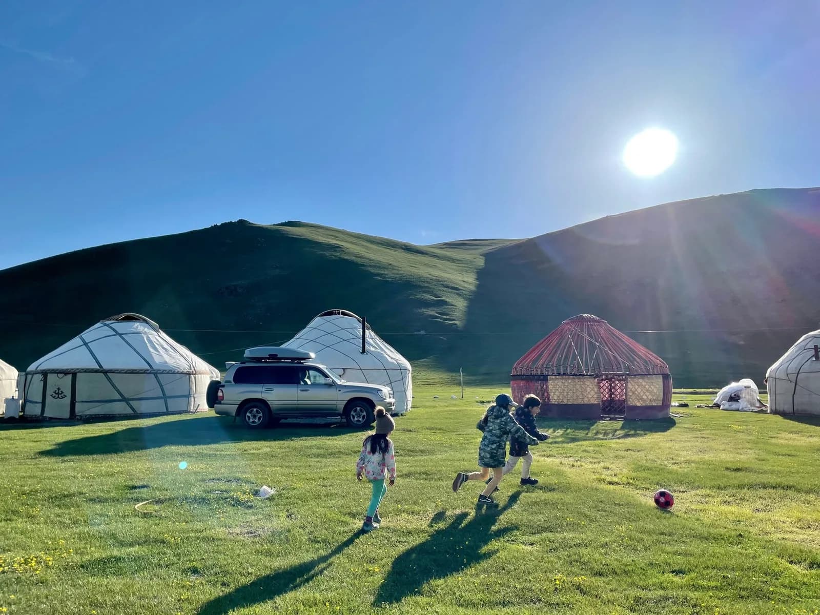 Yurt Camp Azamat at Song-Köl