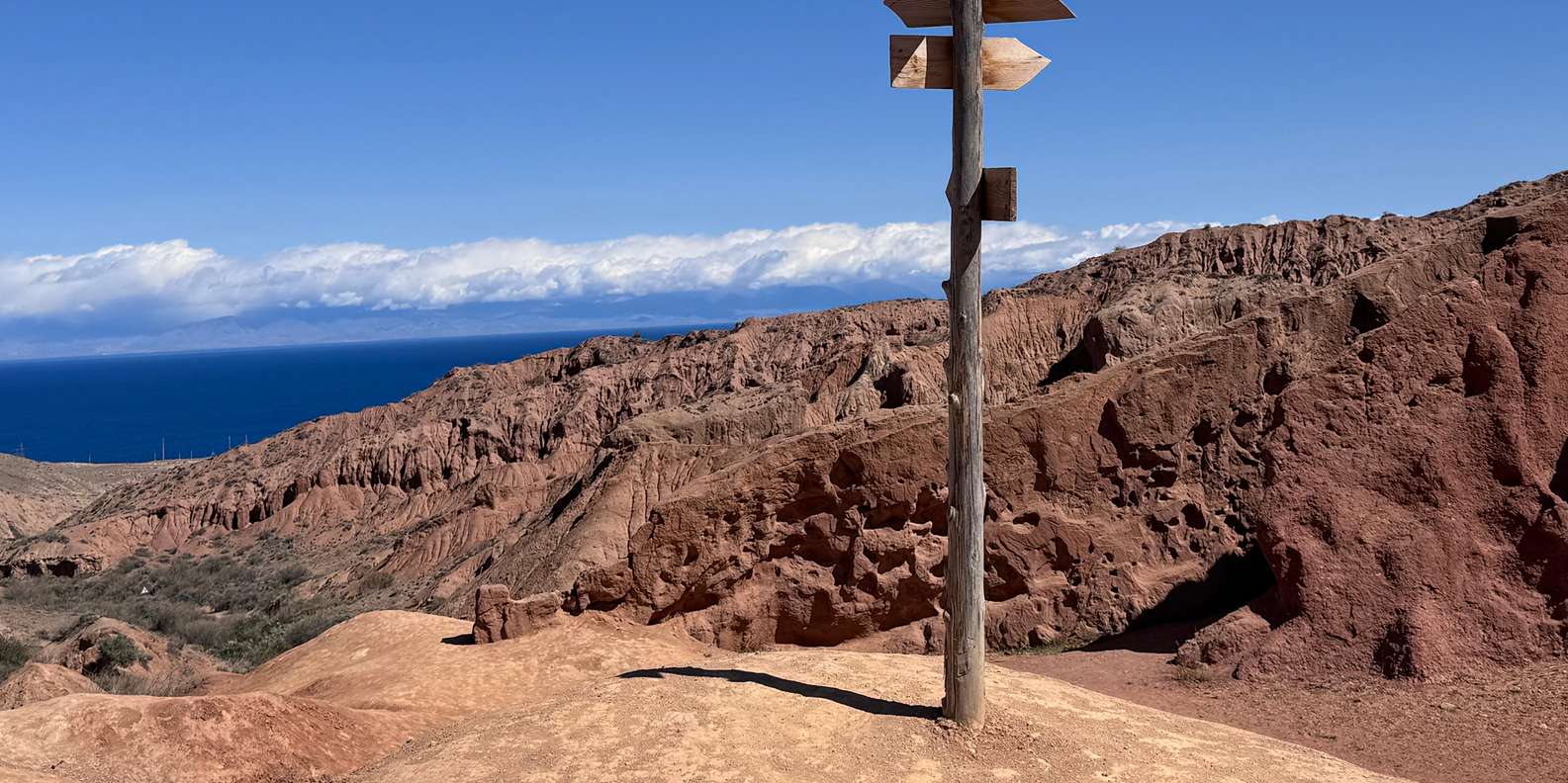 2 Days Small-Group Issyk-Kul Adventure with Yurt Stay