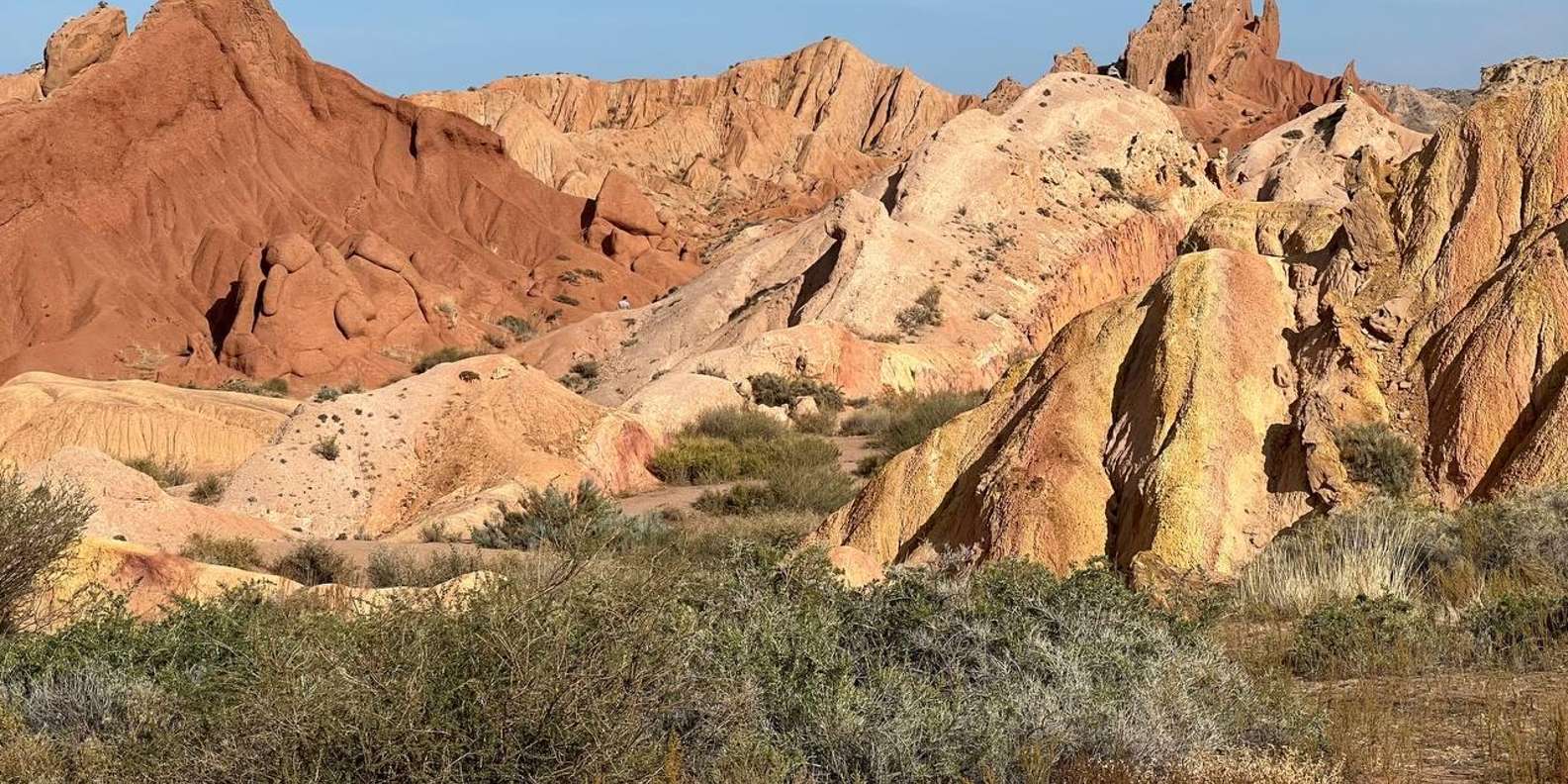 Private tour: Barskoon gorge, Skazka canyon & Aalam-Ordo